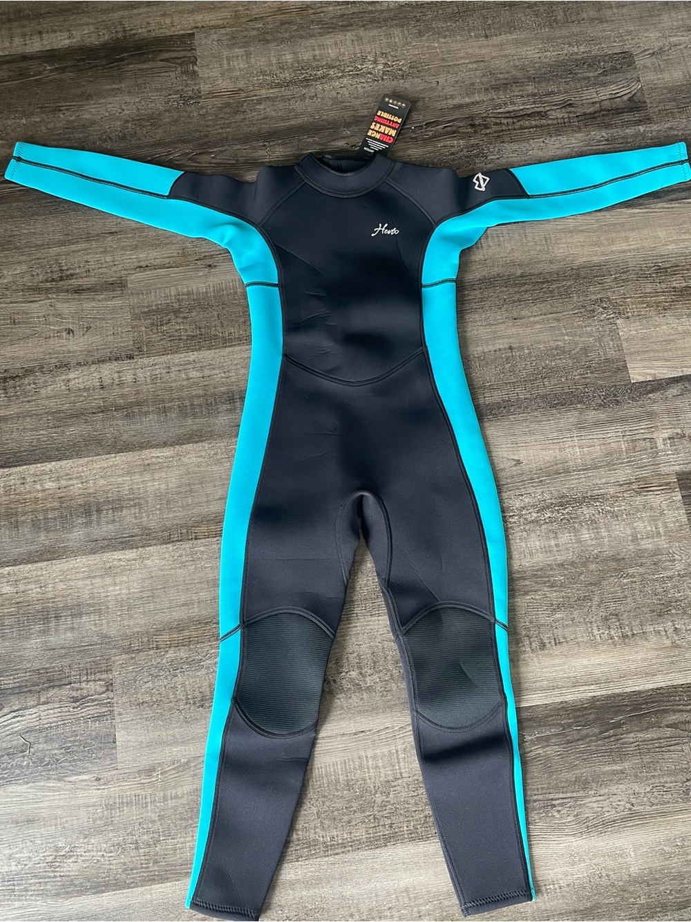 NWT Size 10 Kids Full Body Wetsuit in Black and Teal